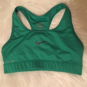 Nike dri-fit sports bra